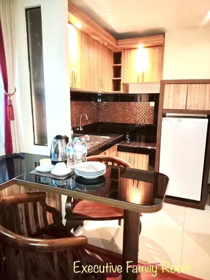 Kasira Residence Peladen Buitenkant foto